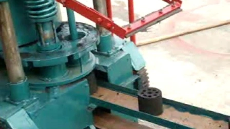 Высокопроизводительная машина для производства сотовых древесно-угольных брикетов